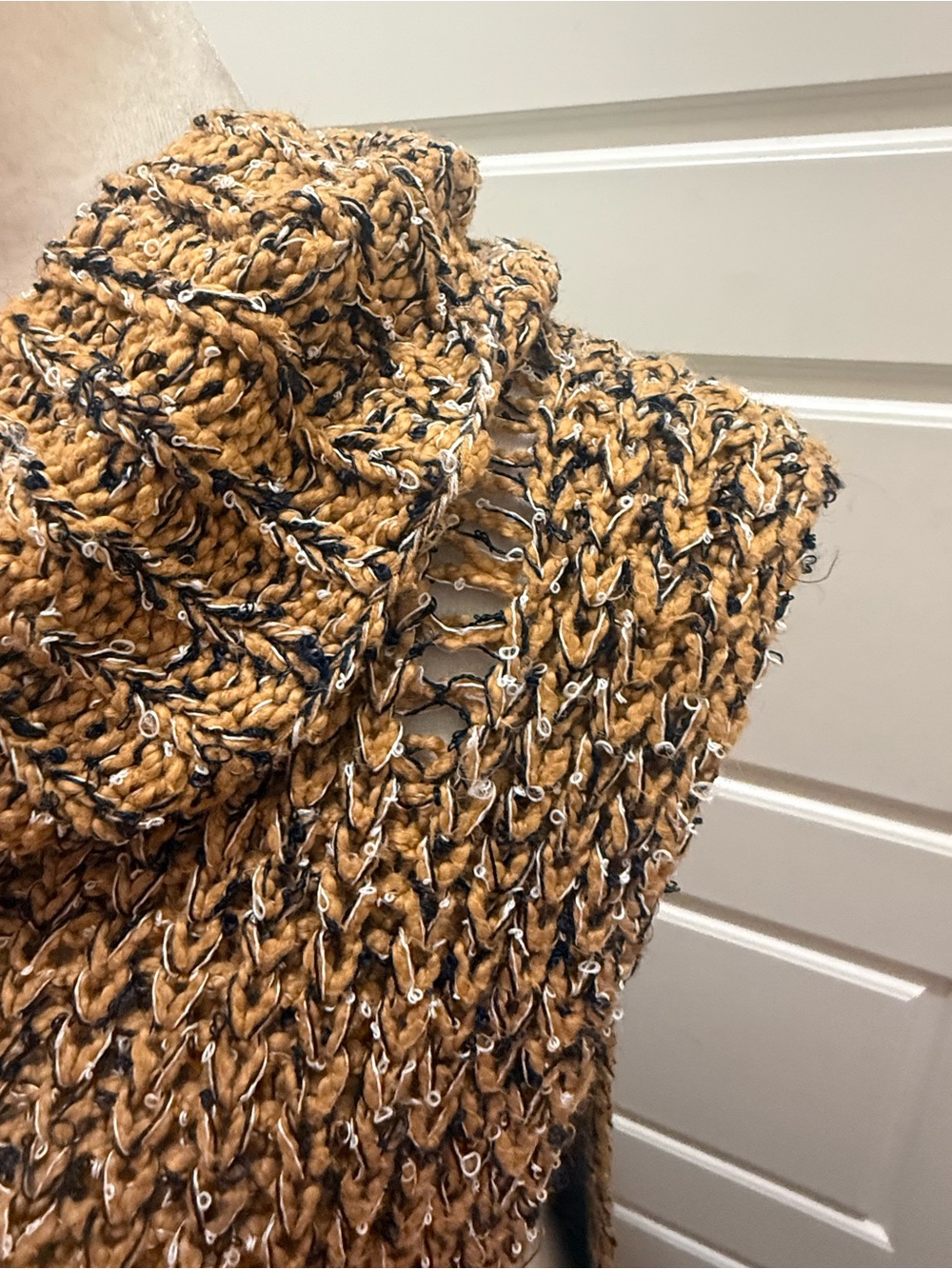 Free People. Valentina Chunky Sleeveless Tunic Sweater. Tan/Navy/White. Medium. - Picture 14 of 14